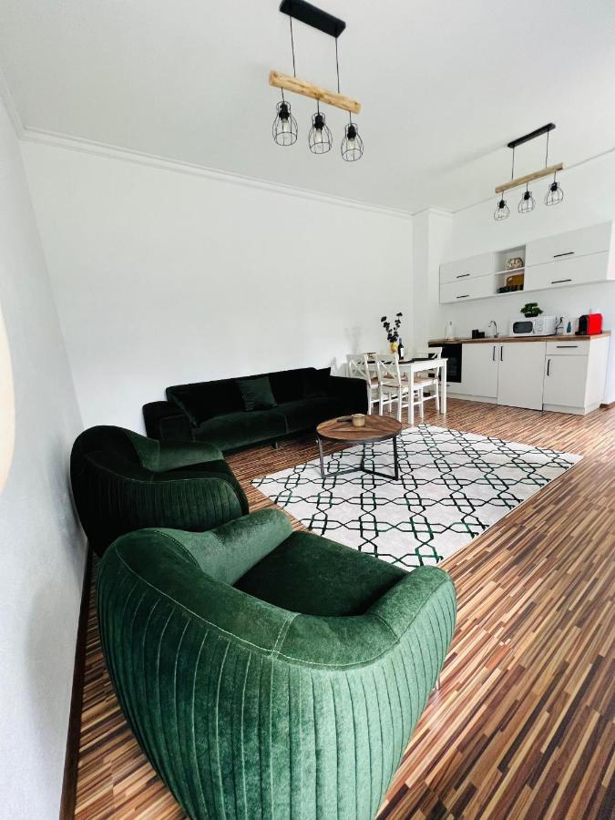 Apartament In Regim Hotelier King Medias Ngoại thất bức ảnh
